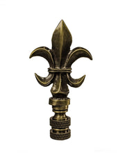 Load image into Gallery viewer, Fleur De Lis Antique Brass Lamp Finial 3.2&quot;h
